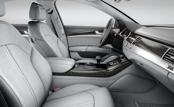 Обновените Audi A8/S8