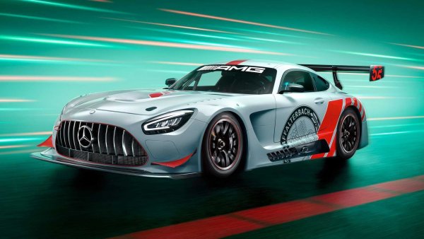 Специалните издания на Mercedes-AMG GT са цял малък автопарк, но този, пуснат на пазара, за да отпразнува 55-ата годишнина на спортното подразделение от Афалтербах, е малко по-уникален от останалите - само 5 екземпляра за участие в състезанието GT3. Те са с форсиран до 650 к.с. двигател и изпускателна система от F1 без шумозаглушител. Автомобилът може лесно да бъде хомологиран за състезание, като мощността му бъде намалена до 550 к.с. и бъдат изпълнени и другите спецификации, изисквани от правилата на FIA. 

Мощност: 650 к.с. (V8 6.3 biturbo) 

Максимална скорост: не се съобщава

Ускорение 0-100 км/ч: не се съобщава
 
Тираж:5 бройки 

Цена: 650 000 евро (без ДДС)