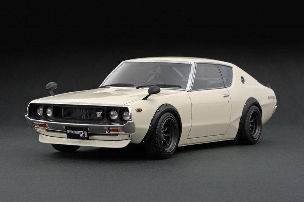 Следващото поколение на спортната кола дебютира почти веднага след това - на автосалона в Токио през 1972 г. Производството на новото купе Nissan Skyline 2000 GT-R (KPGC110) стартира през януари 1973 г., но е спряно само 3 месеца по-късно заради световната петролна криза, като за това време са сглобени 197 машини.

Този GT-R е по-голям и малко по-тежък (с 50 кг) от предшественика си, но разчита на същите двигател и скоростна кутия. Той обаче е много търсен заради малкия си тираж, както и заради външния си вид, който донякъде напомня на американските масъл-кар от този период. 
