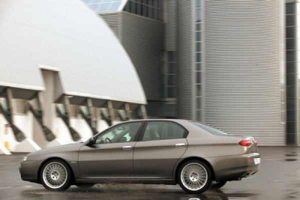 Alfa Romeo 166 от 2003 г.