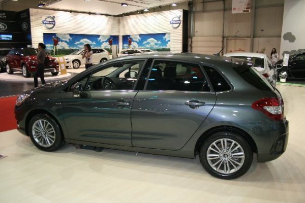 Автосалон София 2011