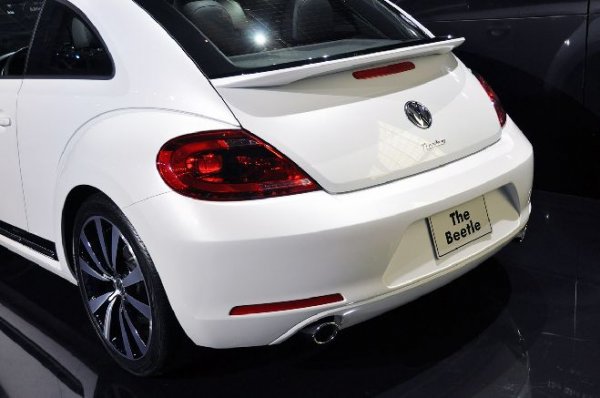 Премиерата на новия VW Beetle от автосалон Ню Йорк 2011
