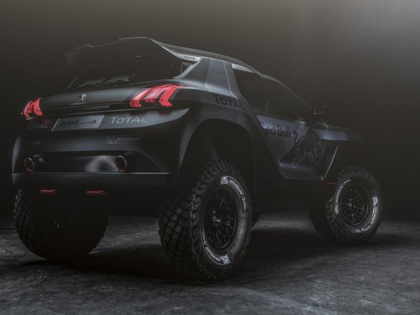 Peugeot 2008 DKR - състезателна машина за Дакар
