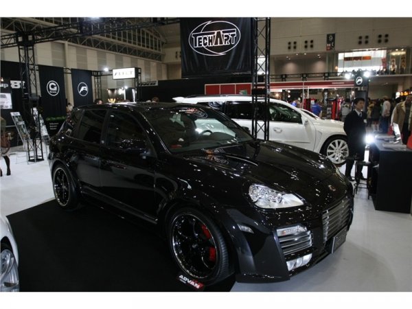 TechArt Magnum Porsche Cayenne / Токио 2009