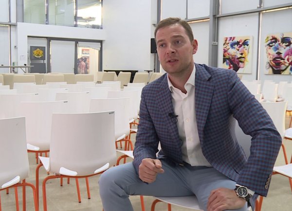 Мирослав Димитров - българинът, който създава коли за Ferrari и Bentley