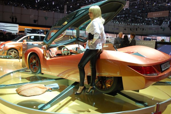 Женева 2009 / Rinspeed iChange 