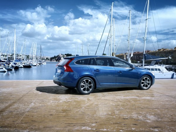 Специална Ocean Race серия на Volvo V60, V70, XC60 и XC70