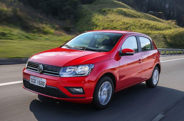 Всъщност, този Volkswagen Gol преди време се предлагаше на някои пазари и под името Pointer. Той беше и най-достъпният модел на марката, като това се дължеше на скромното му оборудване и слабите двигатели. Въпреки тях, автомобилът е доста популярен в някои държави, където смени няколко поколения.