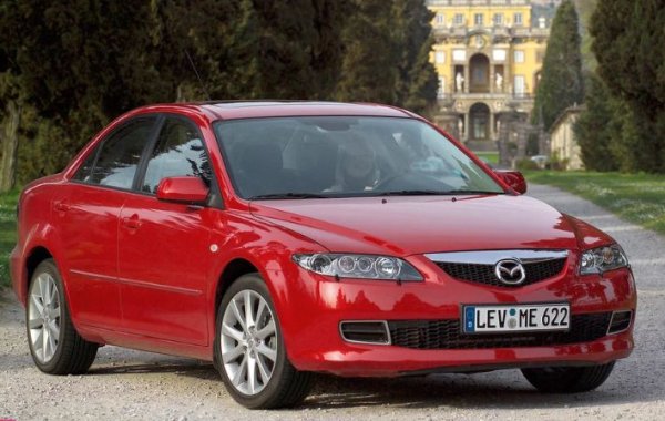 Освен това кутията се оказа много чувствителна към чистотата и температурата на маслото. Прегряването води до течове през бутала и пръстени, повреда на соленоидите и в резултат на това до мащабни ремонти. Инсталирането на по-модерна охладителна система позволява да се забрави за този проблем. 

С течение на времето кутията стана по-надеждна, което й позволи да остане в производство до 2010. Концернът VW обаче се отказа от нея още през 2003 с дебюта на второто поколение Audi A3.