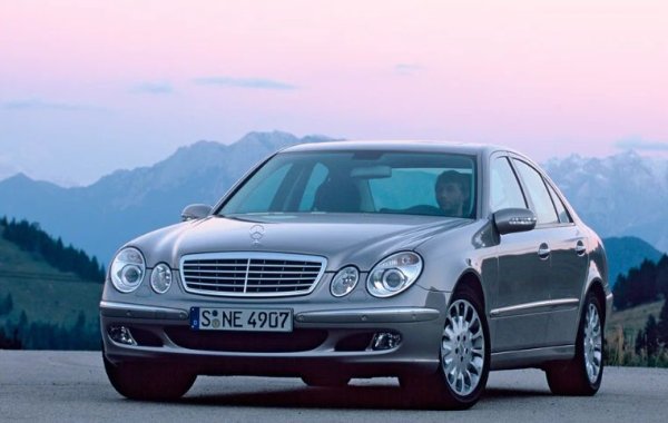 Chrysler 300C и Crossfire, Dodge Charger и Challenger, Durango, Magnum и Nitro, Jaguar XJ6 и XK, Jeep Commander, Cherokee, Grand Cherokee и Wrangler, Lancia Thema, Maybach 57, Mercedes-Benz C-Class, CL-Class, CLK, CLS, E-Class, G-Class, ML, S-Class, SLR, SL, SLK, Sprinter, Viano и Vito, Porsche 911, SsangYong Actyon Sports, Chairman, Kyron, Rexton и Rodius.

Пробег – 150 000 км

Основен проблем - слаба механична част. 