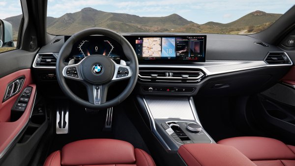 Плюсове: остро управление,  превъзходно поведение на пътя, интуитивна информационно-развлекателна система.

Минуси: интериорът не е толкова добре завършен, лумбалната опора на седалките е скъпа екстра, доста твърда возия, особено при моделите M Sport.
