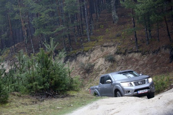 Nissan Navara 