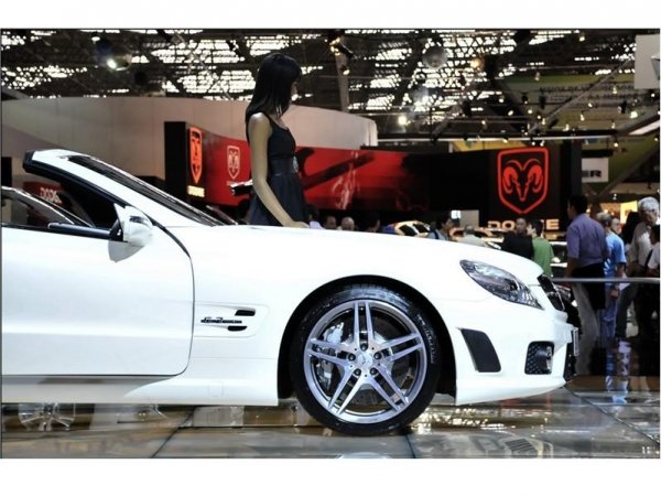 Mercedes-Benz SL 63 AMG Edition IWC