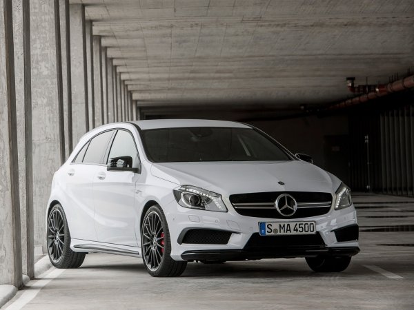Mercedes-Benz A45 AMG