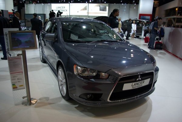 Mitsubishi Lancer Sportback 2009 / Автомобилен салон Париж 2008
