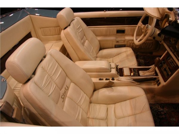 Цената на уникалното возило е 90 000 евро.