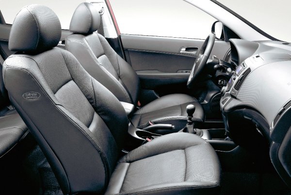  Hyundai i30, интериорът от близо, снимки: UnitedPictures/Hyundai