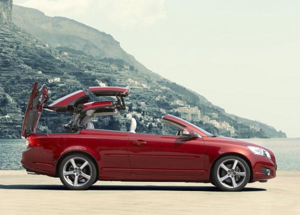 Volvo C70 2010