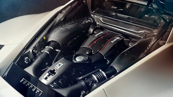 Максималният въртящ момент на двигателя вече е почти 900 Nm