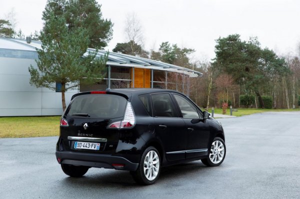 Обновените Renault Scenic и Renault Grand Scenic