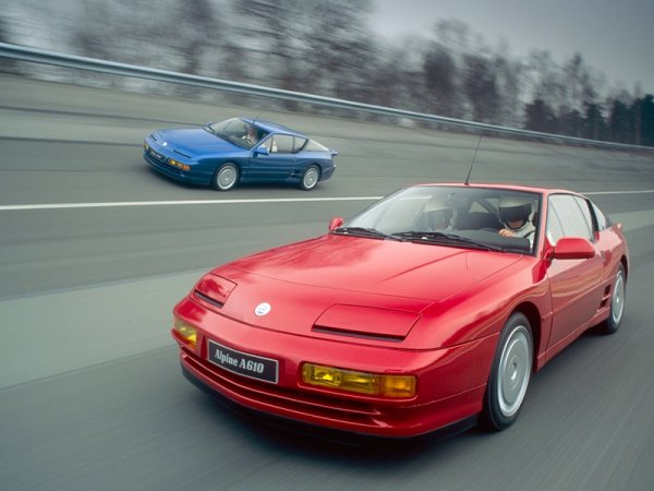 110 години Renault