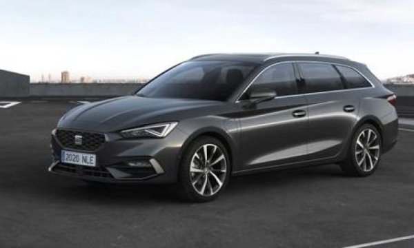 Тук промяната на багажника е най-голяма сравнение със седана. Дизайнерите на Seat трябваше да увеличат дължината на автомобила само с 27 см, за да вдигнат товарното отделение от 380 на 620 литра. При това пазят оригиналния вид. Багажникът може да скочи до 1450 литра при упражнението със задните седалки.

Под предния капак се крие  еднолитров мек хибриден e-Tsi двигател с мощност 110 к.с. Това позволява на испанеца да  достигне до 199 км/ч с ускорение от 0 до 100 км/ч за 10,9 секунди. Средният разход на гориво по катарлог е 5,6 л/100 км. Seat Leon Sportstourer с оборудване Style е 29 700 евро.
