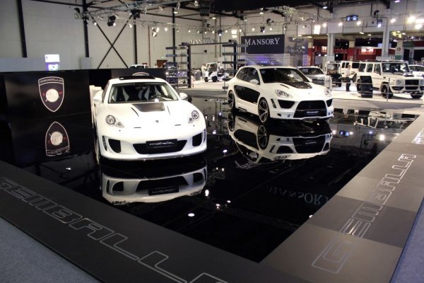 Gemballa Tornado на базата на Porsche Cayenne и Gemballa Mistrale на базата на Porsche Panamera