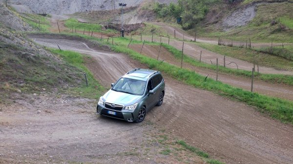 Subaru Forester Diesel Lineartronic със система X-Mode