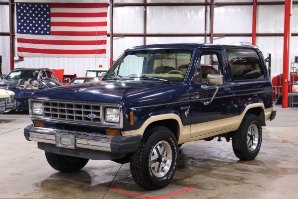 Пето място заема Ford Bronco II, произведен през периода 1984-1990 година, като средната му цена варира от 2600 до 25 000 евро (ръст от 4% за последните 5 години). Тази кола е обичана заради своята надеждност, наличие на резервни части и лекота на поддръжка. Сред недостатъците експертите посочиха слабата динамика на ускорението и трудностите при намирането на екземпляри в добро състояние.