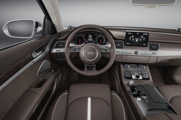 Обновените Audi A8/S8