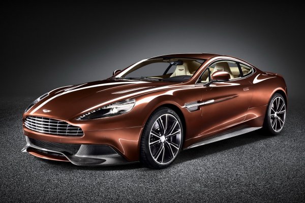 Aston Martin Vanquish Mk2