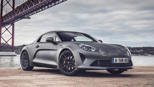 Alpine - 559
Genesis - 50
Infiniti - 4
За няколко марки JATO не поддържа статистика по модели - или защото продажбите са твърде малки, като в случая с изтеглилия се от Европа бранд Infiniti, или защото имат само по един модел, какъвто е случаят с Alpine. 

