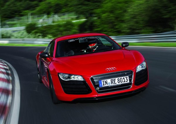 Audi R8 e-tron няма да се произвежда