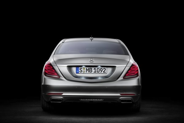 Новият Mercedes-Benz S-Class (W222)
