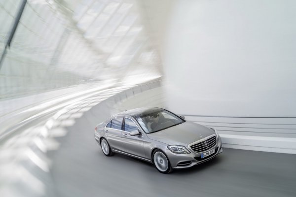 Новият Mercedes-Benz S-Class (W222)