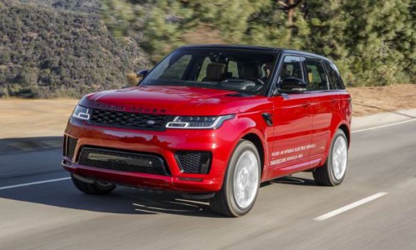 Цена: 69 500 долара

Стойност след 5 години: 34,8% от базовата  - 24 186 долара

Land Rover си е спечелил репутация за производство на превозни средства с впечатляващи офроуд възможности, а с Range Rover Sport добавя и отлични характеристики на пътя. Range Rover Sport се отличава със задвижване на четирите колела с електронен контрол на сцеплението, 8-степенна автоматична скоростна кутия и обширен списък от функции за безопасност. 

Предлагат се редица двигатели, вариращи от икономичен дизел до V8 с 550 к.с. при версията Sport SVR. Range Rover Sport не само може да вдигне 250 км/ч, но и да стигне там, където повечето автомобили няма да успеят.
