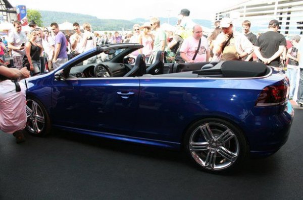 Golf R кабрио във Вьортерзее