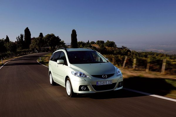 Европейска премиера на обновената Mazda5