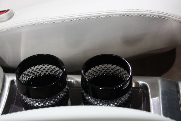 Женева 2009 / Lagonda Concept 