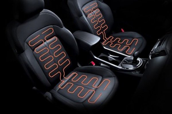 Потреблението за подгряването на седалките не е повече от 15 А дори в най-интензивен режим. Всички седалки много рядко се нагряват на пълна мощност при пътуване, затова и потреблението е сравнително малко. Обикновено то не е повече от 15 минути на час.