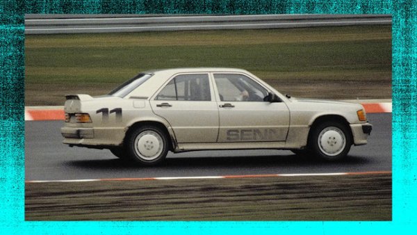 Наскоро на търг се продаде Mercedes-Benz 190 E 2.3-16 от 1985 г. за 230 000 долара. Защо толкова много? Ами, той е бил собственост на Айртон Сена от самото начало и е бил каран от фабриката до дома му заедно с колегата му Маурисио Гугелмин. Той го е купил, за да отпразнува победата си в състезанието Race of Champions на Нюрбургринг през 1984, където е карал подобна кола със същия цвят и е победил утвърдените пилоти от Ф1. 
