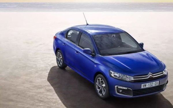 Странно, но Citro&euml;n C-&Eacute;lys&eacute;e не беше толкова успешен във Франция, колкото в други страни, където се продаваше. Представен през 2016 г., този седан напусна пазара през 2019 г.