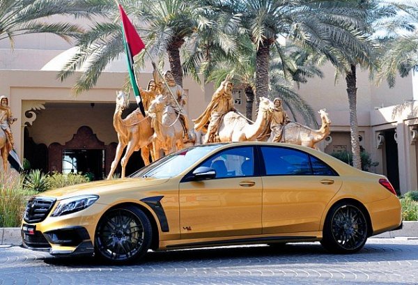 Rocket 900 Desert Gold Edition 