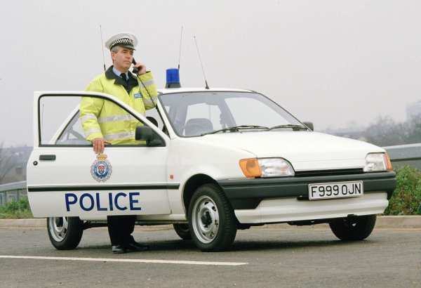 Fiesta далеч не е само лек автомобил. През годините компанията е произвеждала най-различни специални версии - като се започне от лекотоварните "баничарки" и се приключи със специалните подсилени серии, поръчвани от британската полиция. 
