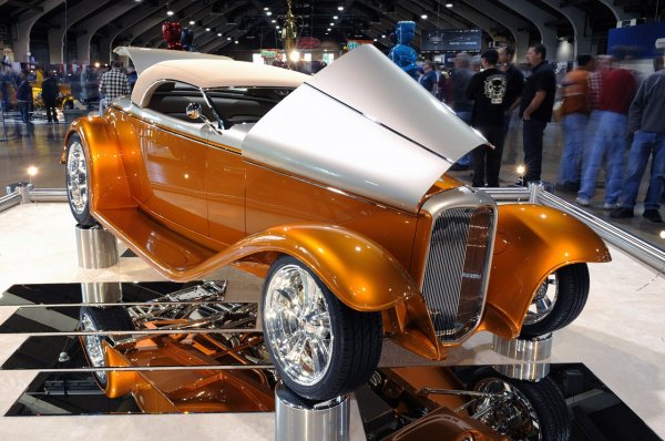 Кадри от тазгодишното американско автоизложение "Grand National Roadster Show"