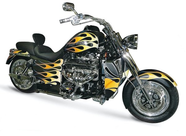 Основана през 1990 г. и базирана в Тенеси, американската компания Boss Hoss Cycles е построила стотици мотоциклети през годините. Нейни творения променят играта в света на "крайцерите", където мощността не е толкова важна, колкото стилът, комфортът и гъвкавостта. BHC-3 LS3 ще се хареса на всеки, който обича луксозните пътувания.

Моделът е впечатляващ по много причини. Комбинирайки шикозен външен вид с авангардна технология, 528-килограмовият 2.6-метров чопър може да се похвали с огромна мощност. Почти всеки основен компонент е проектиран и конструиран по поръчка. BHC-3 LS3 има над 30 различни варианта: той е оборудван с невероятен 6200 cc V8 мотор, разполагащ с мощност от над 440 к.с (324,8 kW) при 5750 об/мин и 603 нютон метра въртящ момент при 4750 об/мин.

Лош избор за начинаещи, но чудесен за всеки с много опит с големи, тежки, мощни шосейни крайцери. Изненадващо комфортен и добре балансиран, той е в състояние да превърне рутинното дълго пътуване в грандиозно събитие.