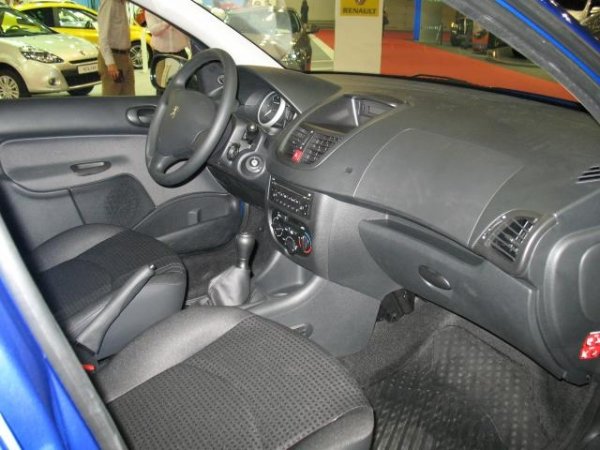 Peugeot 206 Plus / Автомобилен салон София 2009