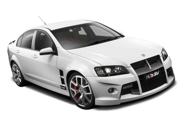 7-литровият V8 двигател LS7 е един от най-мощните атмосферни двигатели в историята на General Motors, с алуминиев блок на цилиндрите, сух картер и титаниеви мотовилки, който се асоциира с Chevrolet Corvette Z06 (C6).

Той обаче се монтира не само на американската легенда, но и на супер седана W427 от 2009 година, който от своя страна е екстремна версия на някога популярния модел Commodore. W427 отбелязва 20-годишнината на Group A SS VL Commodore, първият автомобил на HSV.
