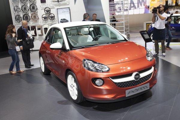Opel Adam