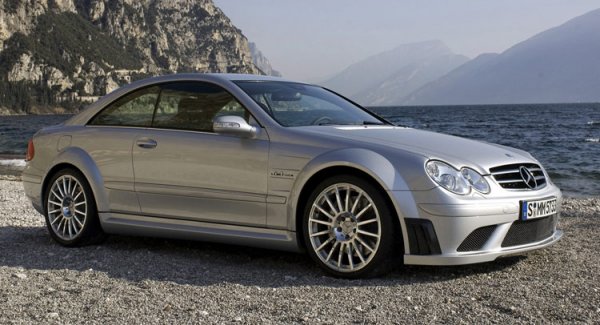 Това сигурно е най-споменаваната лична кола на Кларксън от самия него, обикновено с възторжен тон. Когато я продаде, той заяви, че това е &bdquo;тъжен ден&rdquo;.